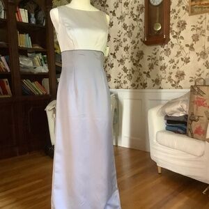 Jim Hjelm Occasions Special Occasion Dress Gown Beige Size Small